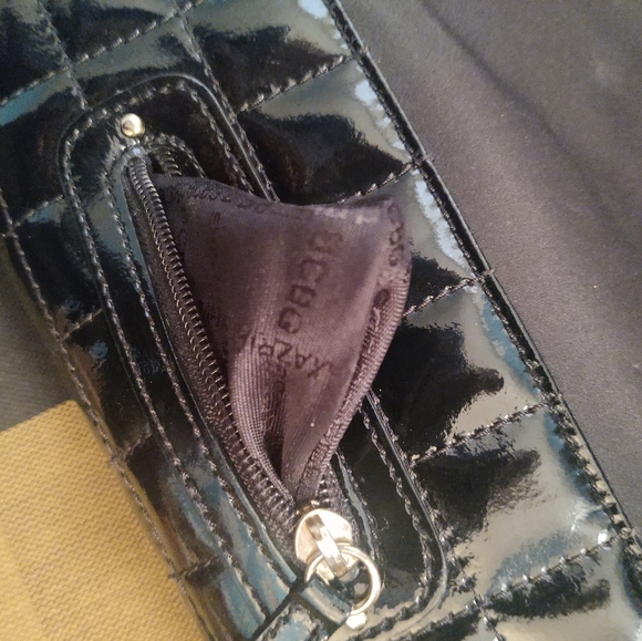 BCBG MaxAzria Tote Style Purse - Picture 5 of 13